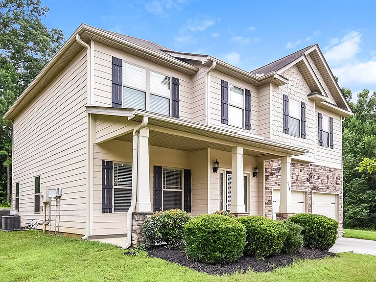 474 Cleburne Pl — Photo 4