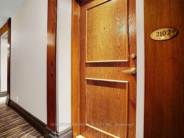 11 Lee Centre Dr #2102 — Photo 5
