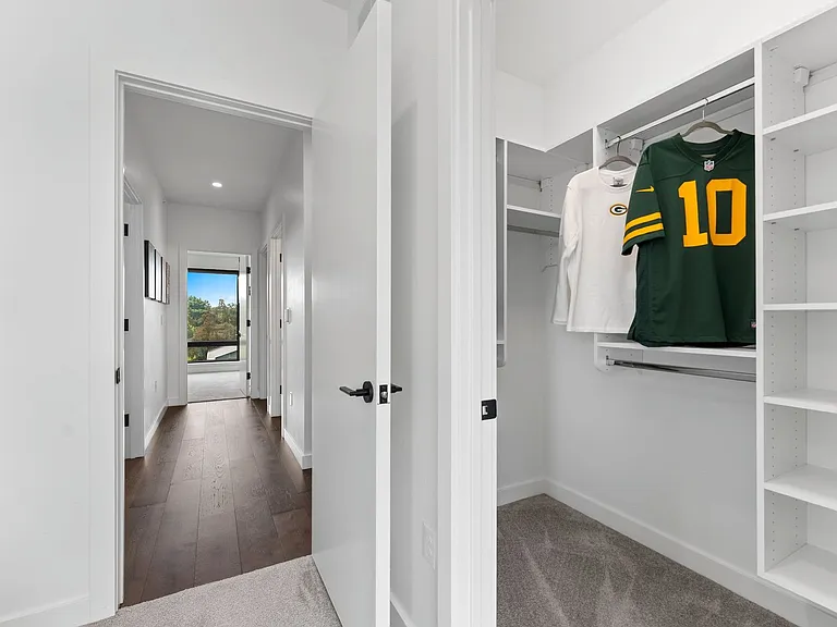 1071 Brookwood Dr — Photo 43