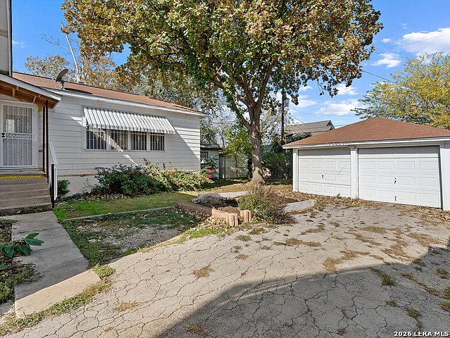 1627 Schley Ave — Photo 21