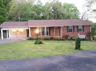 4240 State Route 100 W, Henderson, TN 38340