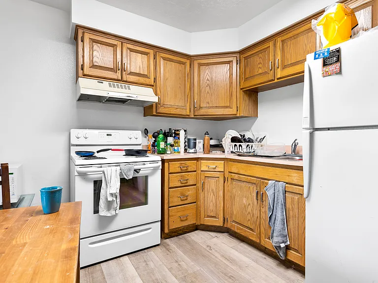 442 N 500 E #12 — Photo 6