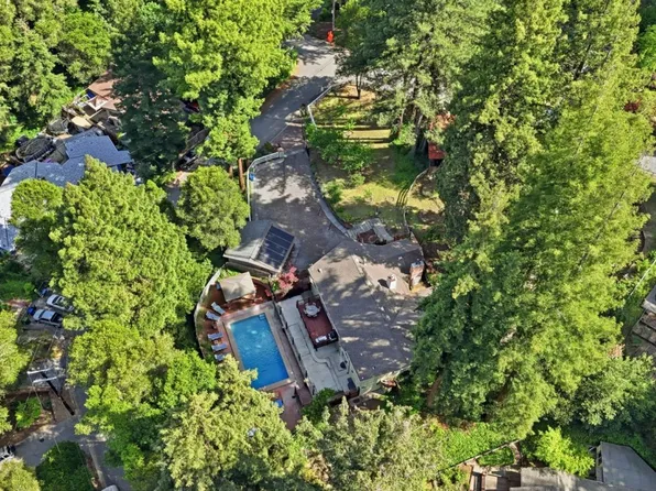 430 Saint Francis Dr, Boulder Creek, CA 95006