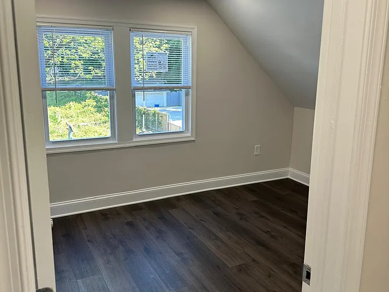 15 Ritchie Rd — Photo 6