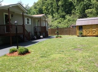 1054 Glacier Rd, Grundy, VA 24614