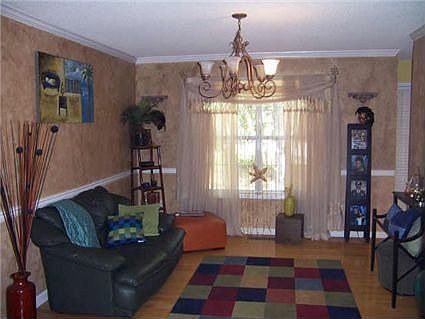 Dining room can also be office