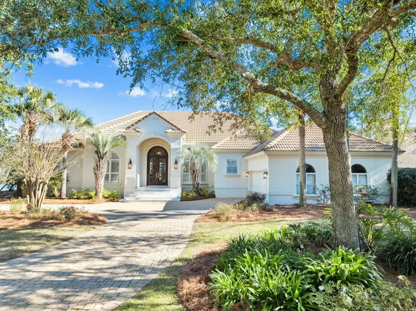 443 Captains Cir, Destin, FL 32541