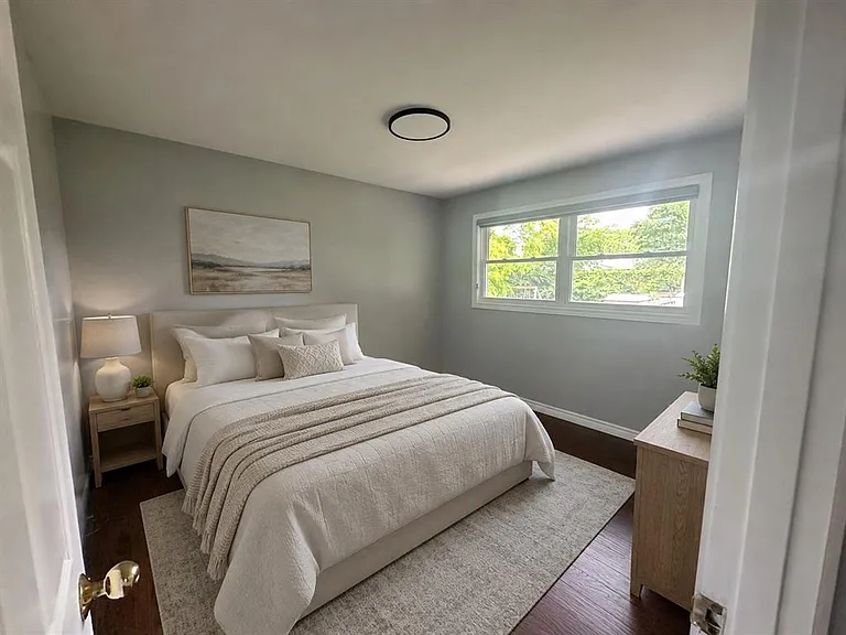 890 Hollands Ave — Photo 24