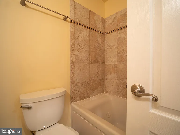 648 Newton Pl NW #2 — Photo 14