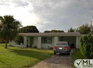 500 Coolidge Ave, Lehigh Acres, FL 33936