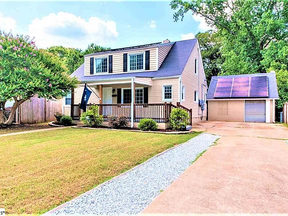 3rd image of 111 Ethelridge Dr