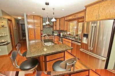 3rd image of 21739 Quincy St NE
