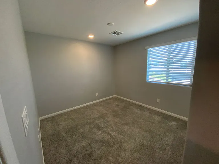 11589 Alpine Cove Ave — Photo 34