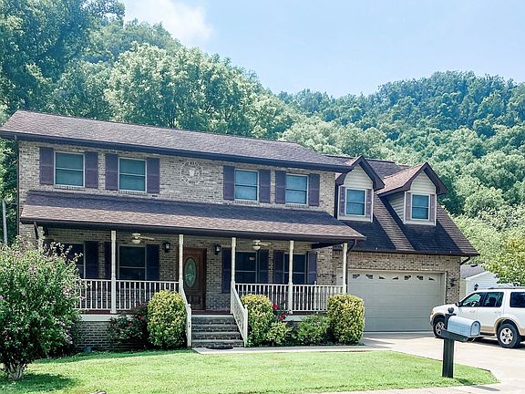 2nd image of 6 S Riverview Ln