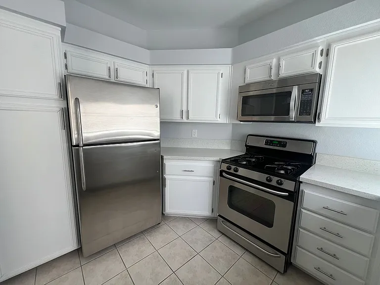 5155 W Tropicana Ave #2006 — Photo 11