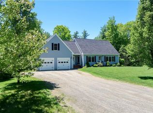 6 Waterford Dr, Windsor, ME 04363