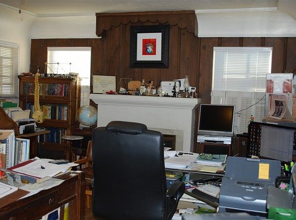 4th image of 8387 University Ave
