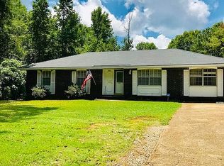 1005 Crawford Rd, Opelika, AL 36804