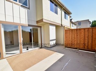 1542 Center Rd APT 97, Novato, CA 94947