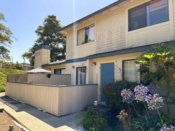 224 Silver Leaf Dr APT B, Watsonville, CA 95076
