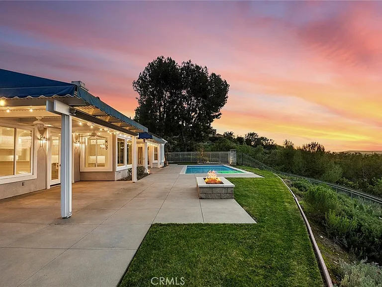 2309 Skyline Dr — Photo 47