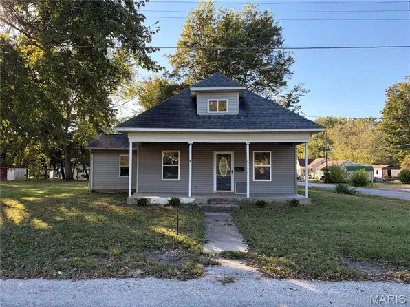 802 S Grace St, Marissa, IL 62257