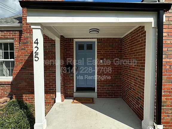 2nd image of 425 Bismark Ave
