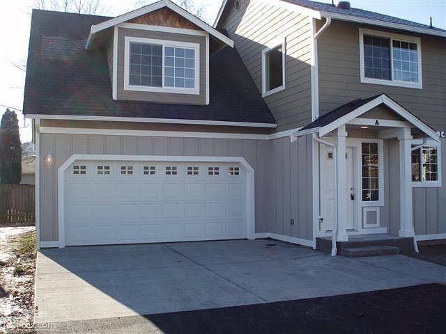 1st image of 1410 7th Ave SE #B