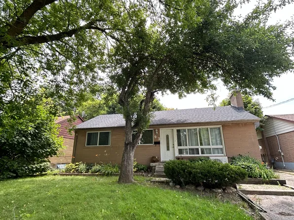 93 Cartier Cres, Richmond Hill, ON L4C 2N3