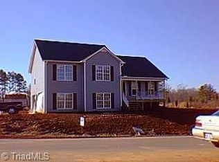 139 Sunset Rdg, Lexington, NC 27295