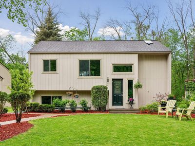 16235 18th Ave N, Plymouth, MN, 55447