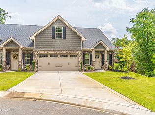315 Mashie Ct, West End, NC 27376
