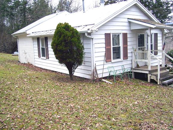 4th image of 18383 Buffalo Clover Ln