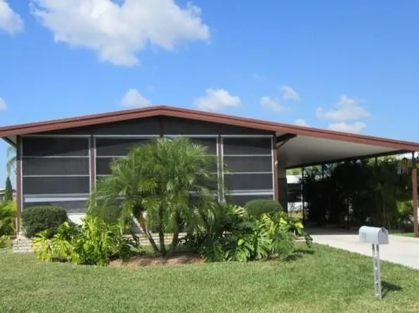33 Castaway Ct, North Port, FL 34287