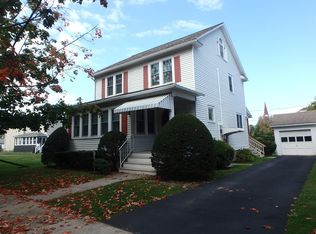 372 Ridge Ave, Kingston, PA 18704