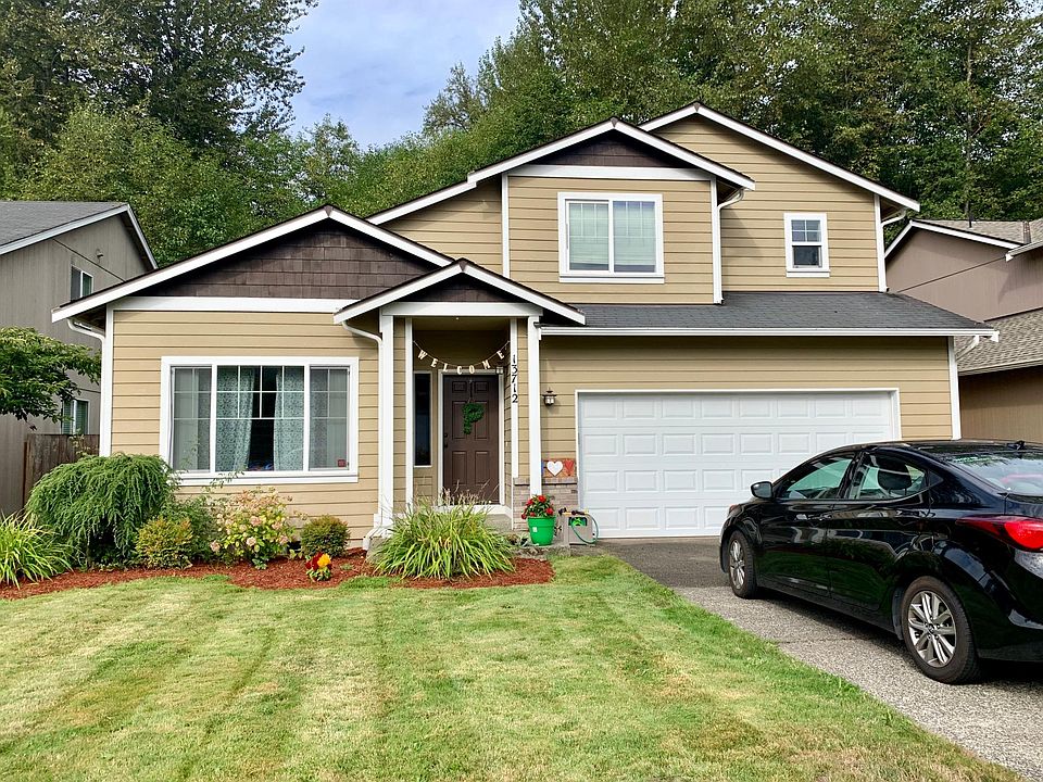 1st image of 13713 93rd Ave E