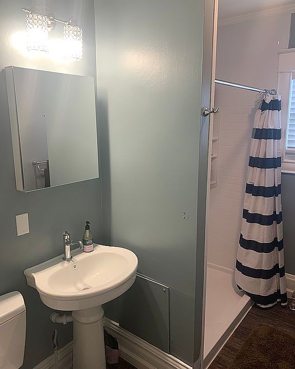 1st image of 1122 Marshall Ave #1