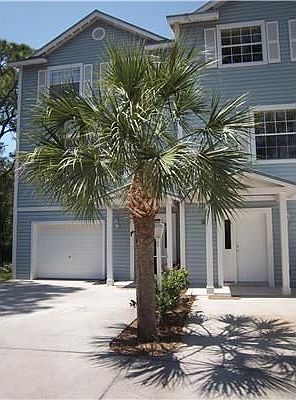 1st image of 532 Ryans Woods Ln