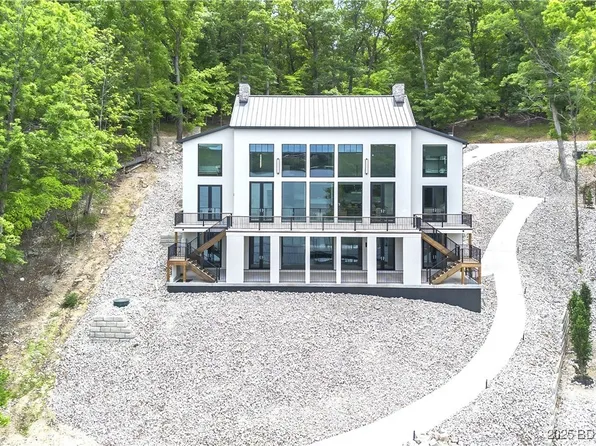 179 Waterford Ter, Sunrise Beach, MO 65079