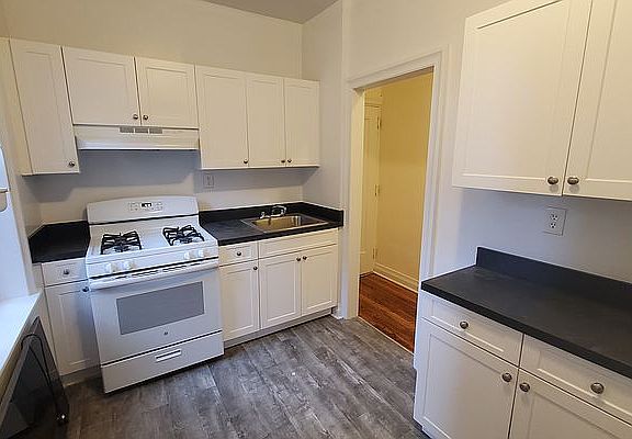 2nd image of 87-60 113th St #2K