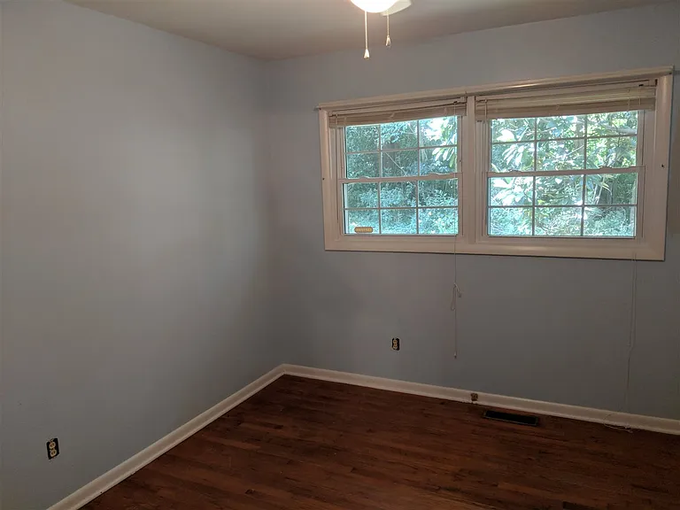 1030 Marys Dr — Photo 17