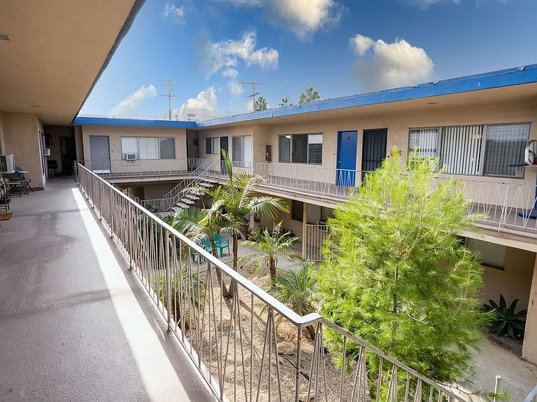 10026 Palms Blvd #4 — Photo 1