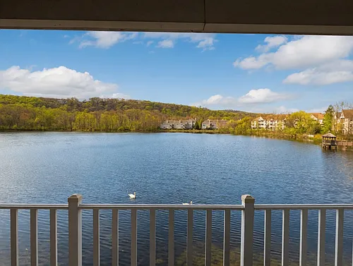 14 Lagoon Way Photo 1