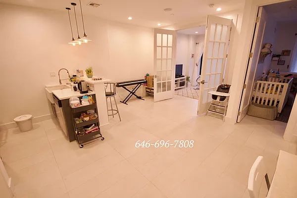 Rented by Brickwood BWR LLC | media 37