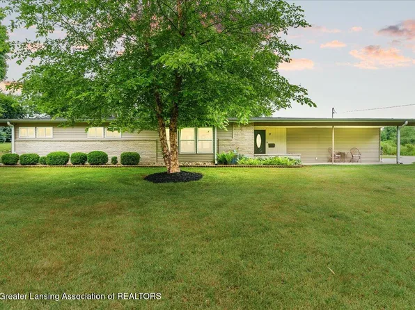17 Charles E Pl, Battle Creek, MI 49015