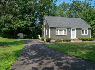 21 Hemlock Dr, Vernon, CT 06066