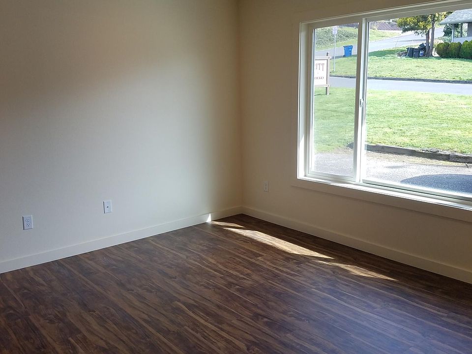 1st image of 6214 NE 11th Ave #6214
