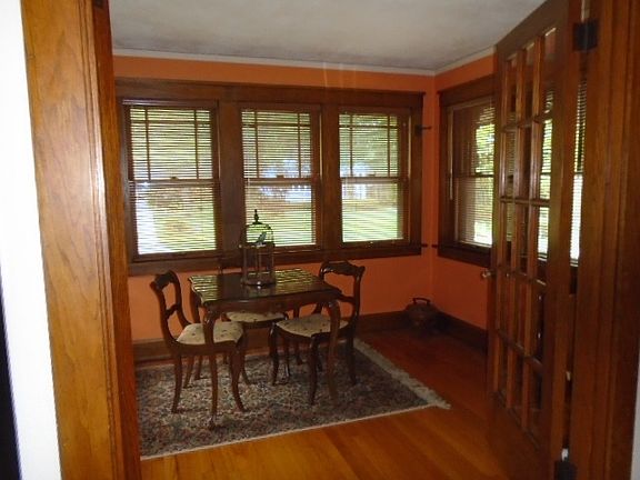 3rd image of 217 N Prospect St