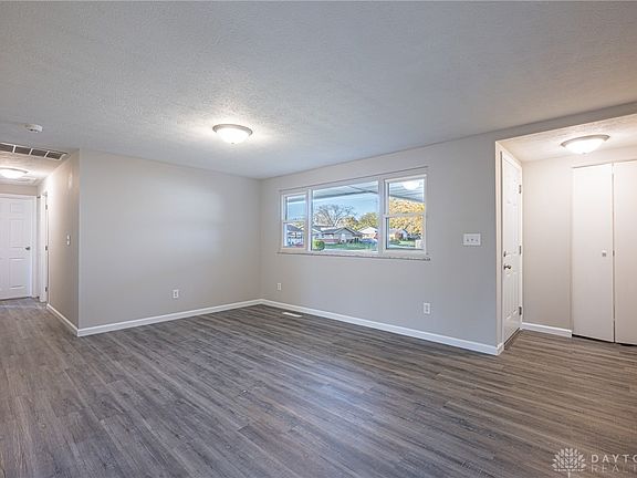 3rd image of 6506 Glen Ivy Dr