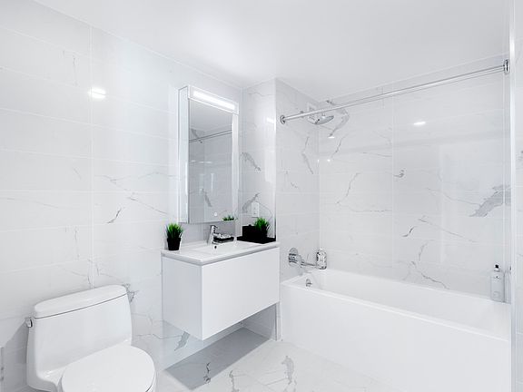5th image of 1790 3rd Ave #Penthouse 3